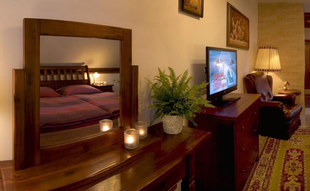 Penzion Rozmaryn Vsetin Room photo